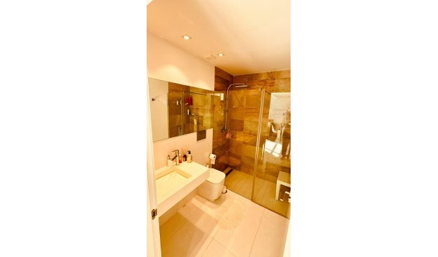 Resale - Town House -
Orihuela Costa - Villamartín