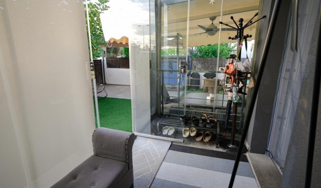 Resale - Town House -
Torrevieja - aguas nuevas