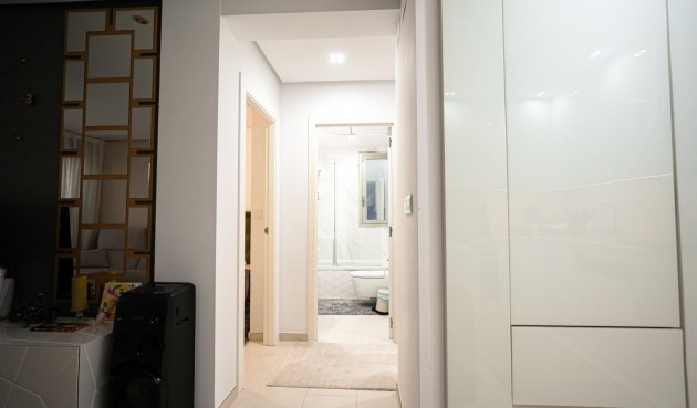 Resale - Town House -
Torrevieja - aguas nuevas