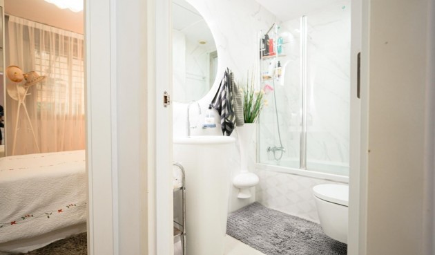 Resale - Town House -
Torrevieja - aguas nuevas