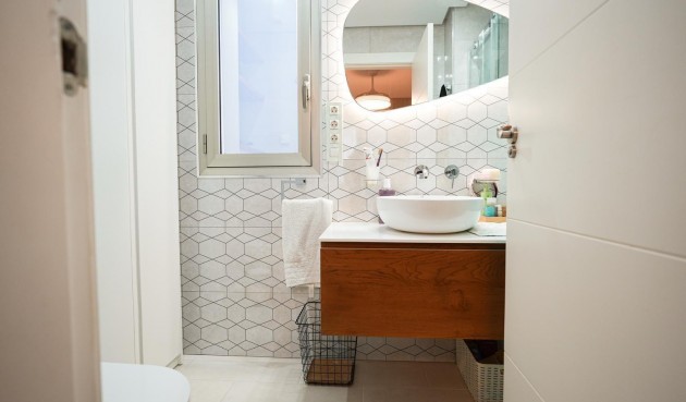 Resale - Town House -
Torrevieja - aguas nuevas