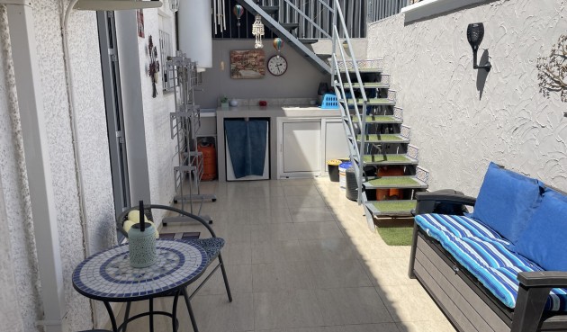 Brukt - Bungalow -
Camposol - Inland