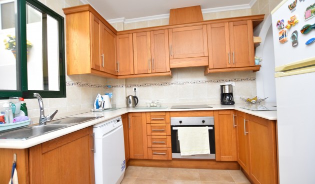 Resale - Apartment -
Daya Vieja - Costa Blanca