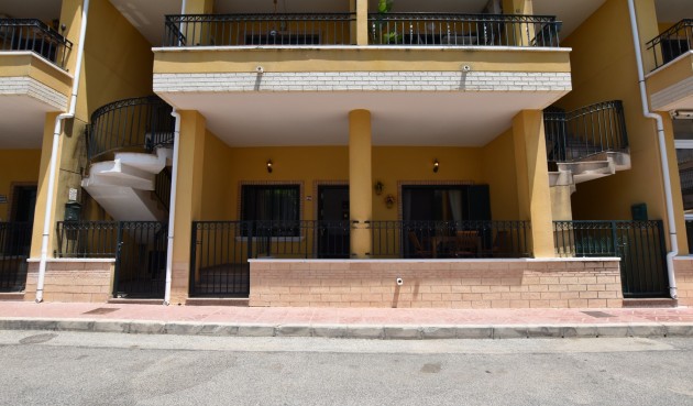 Resale - Apartment -
Daya Vieja - Costa Blanca