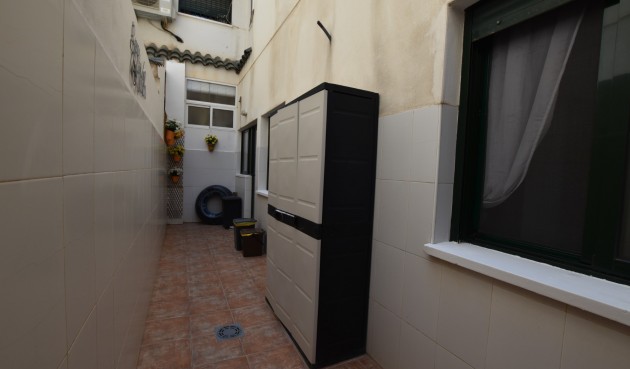 Resale - Apartment -
Daya Vieja - Costa Blanca
