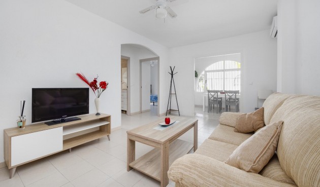 Återförsäljning - Bungalow -
Torrevieja - Costa Blanca