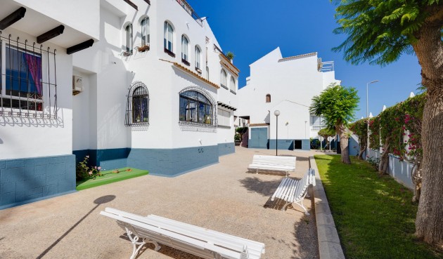 Återförsäljning - Bungalow -
Torrevieja - Costa Blanca