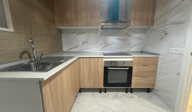 Resale - Apartment -
Torrevieja - Costa Blanca