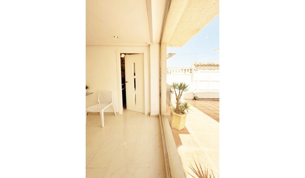Brukt - Villa -
San Miguel de Salinas - Inland