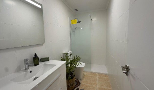 Brukt - Apartment -
Torrevieja - Centro