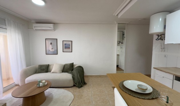 Brukt - Apartment -
Torrevieja - Centro