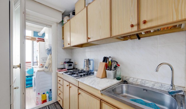 Resale - Apartment -
Torrevieja - Centro