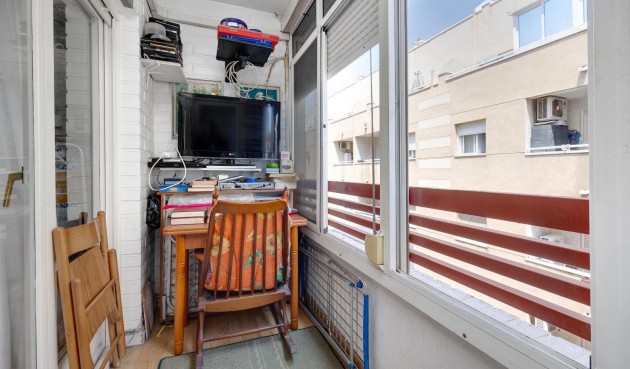 Resale - Apartment -
Torrevieja - Centro