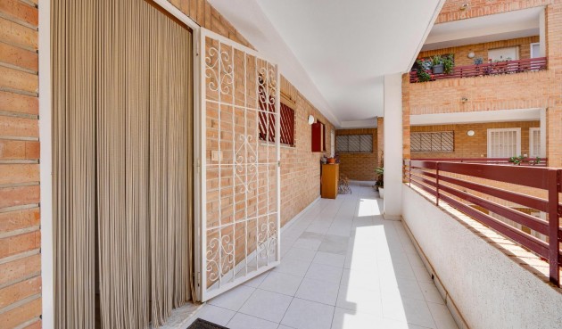 Resale - Apartment -
Torrevieja - Centro
