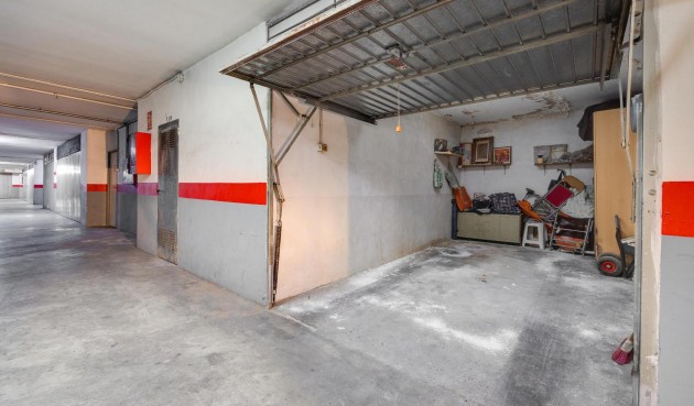 Resale - Apartment -
Torrevieja - Centro