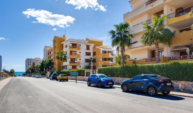 Brukt - Apartment -
Torrevieja - Punta Prima