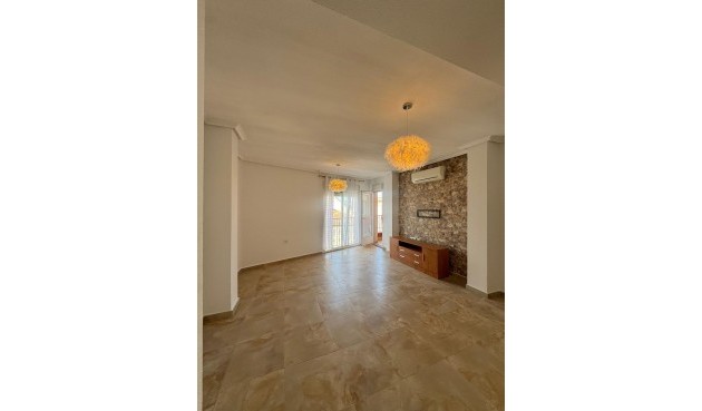 Återförsäljning - Apartment -
Jacarilla