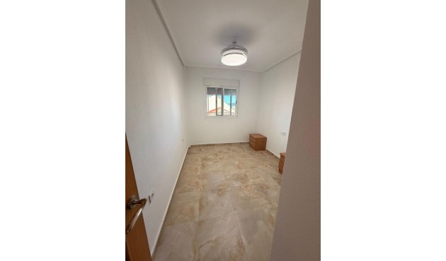 Återförsäljning - Apartment -
Jacarilla