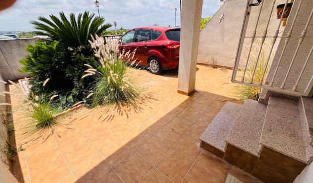 Brukt - Town House -
Daya Nueva - Costa Blanca