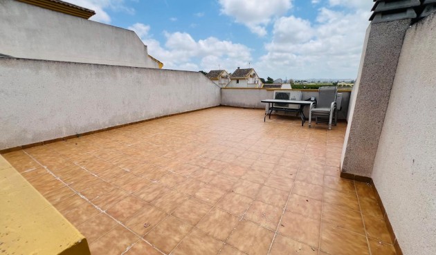 Brukt - Town House -
Daya Nueva - Costa Blanca