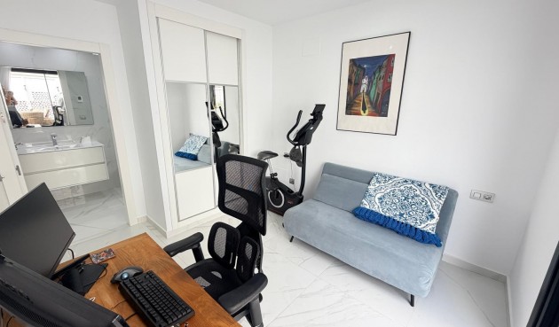 Resale - Villa -
Los Montesinos - Costa Blanca