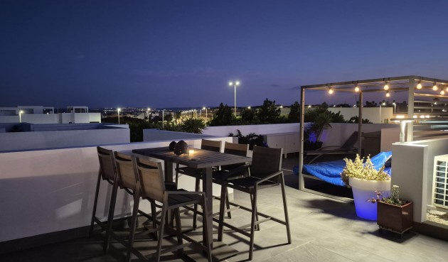 Resale - Villa -
Los Montesinos - Costa Blanca