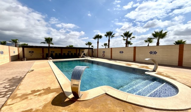 Brukt - Villa -
Fuente Álamo - Inland