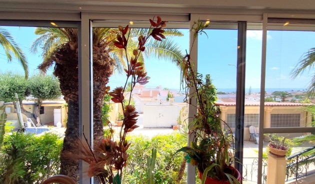 Brukt - Villa -
Ciudad Quesada - Costa Blanca
