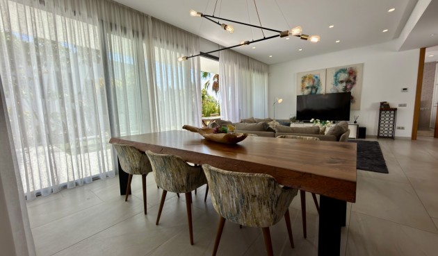 Brukt - Villa -
Finestrat - Costa Blanca
