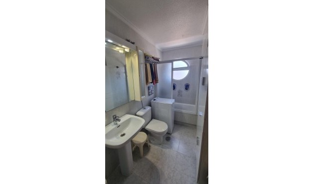 Brukt - Apartment -
Torrevieja - Acequion