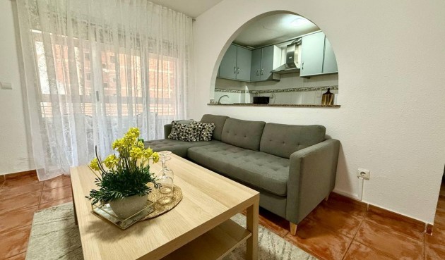 Resale - Apartment -
Torrevieja - Playa del Cura