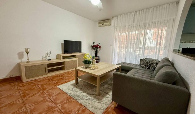 Resale - Apartment -
Torrevieja - Playa del Cura