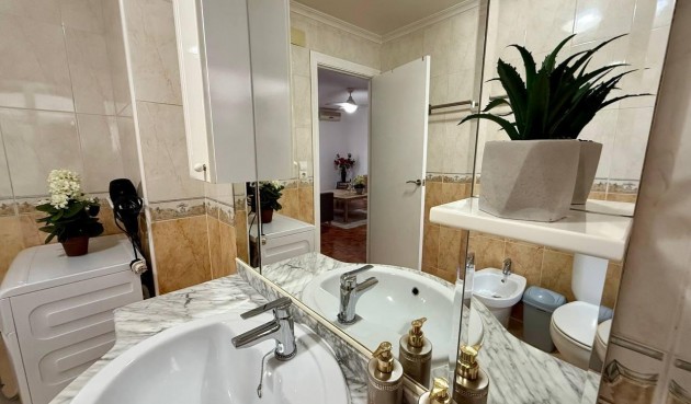 Resale - Apartment -
Torrevieja - Playa del Cura