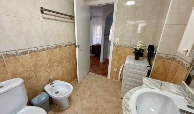 Resale - Apartment -
Torrevieja - Playa del Cura