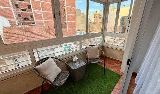 Resale - Apartment -
Torrevieja - Playa del Cura