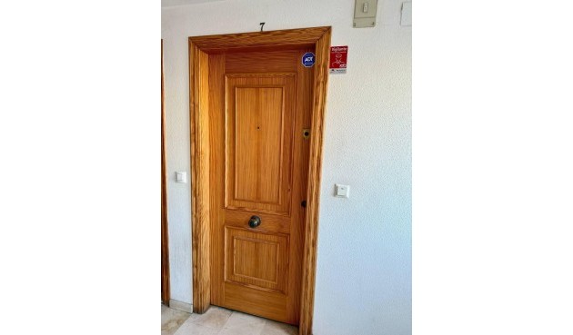 Resale - Apartment -
Torrevieja - Playa del Cura