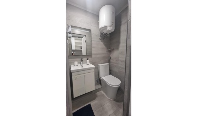 Brukt - Apartment -
Torrevieja - Centro