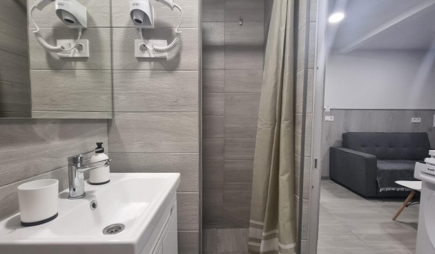 Brukt - Apartment -
Torrevieja - Centro