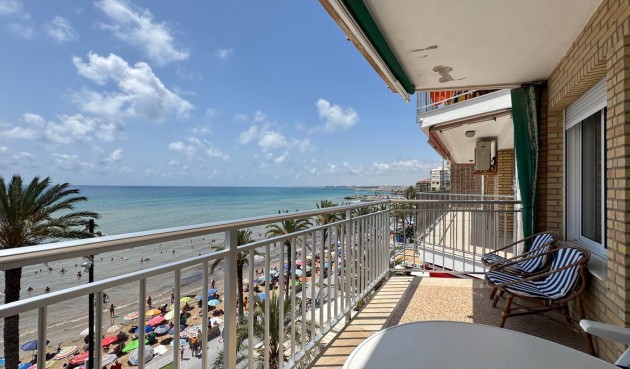Brukt - Apartment -
Torrevieja - Playa del Cura