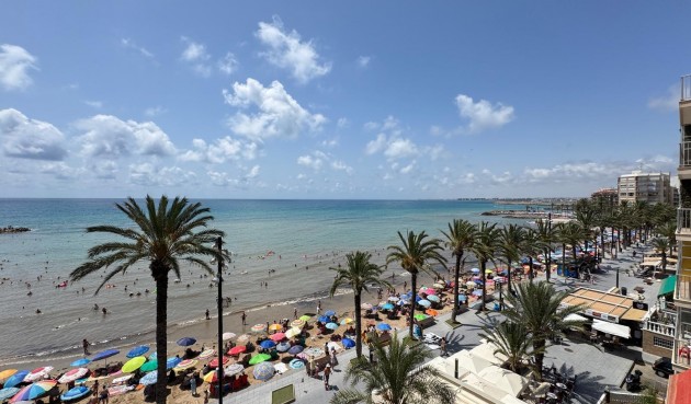 Brukt - Apartment -
Torrevieja - Playa del Cura