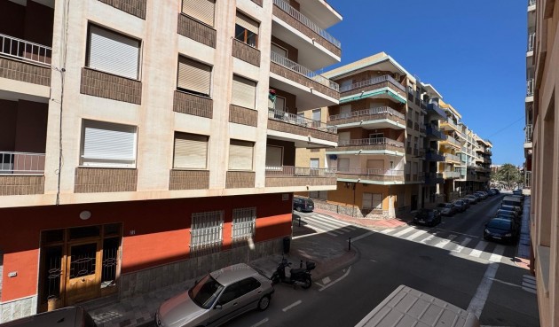 Brukt - Apartment -
Torrevieja - Playa del Cura
