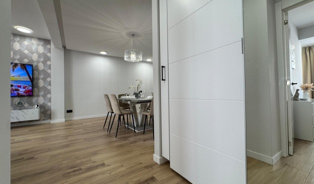 Brukt - Apartment -
Torrevieja - Playa del Cura