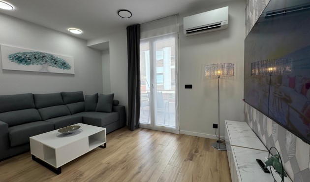 Brukt - Apartment -
Torrevieja - Playa del Cura