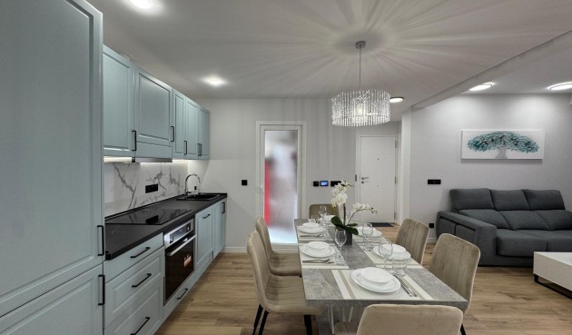 Brukt - Apartment -
Torrevieja - Playa del Cura