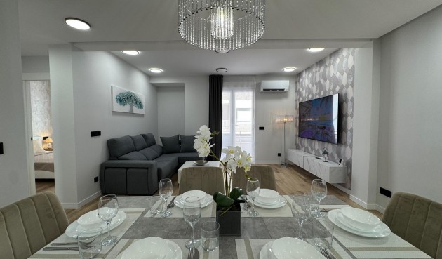 Brukt - Apartment -
Torrevieja - Playa del Cura