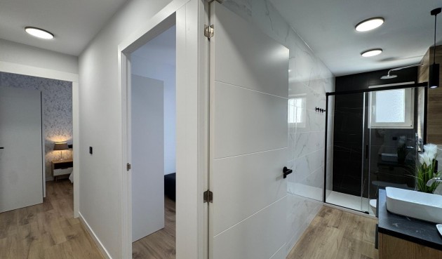 Brukt - Apartment -
Torrevieja - Playa del Cura