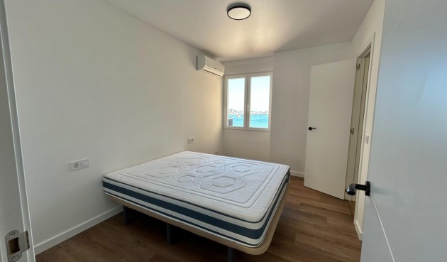 Brukt - Apartment -
Torrevieja - Acequion
