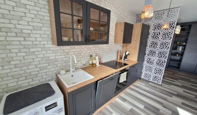Brukt - Apartment -
Torrevieja - Torretas
