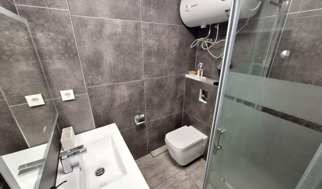 Brukt - Apartment -
Torrevieja - Torretas