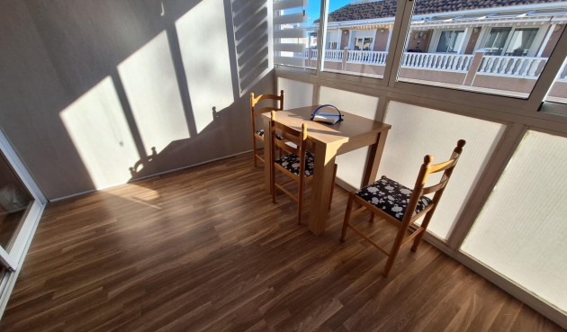 Brukt - Apartment -
Torrevieja - Centro